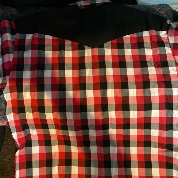 BNWT STEADY BUTTON UP - Picture 3 of 4